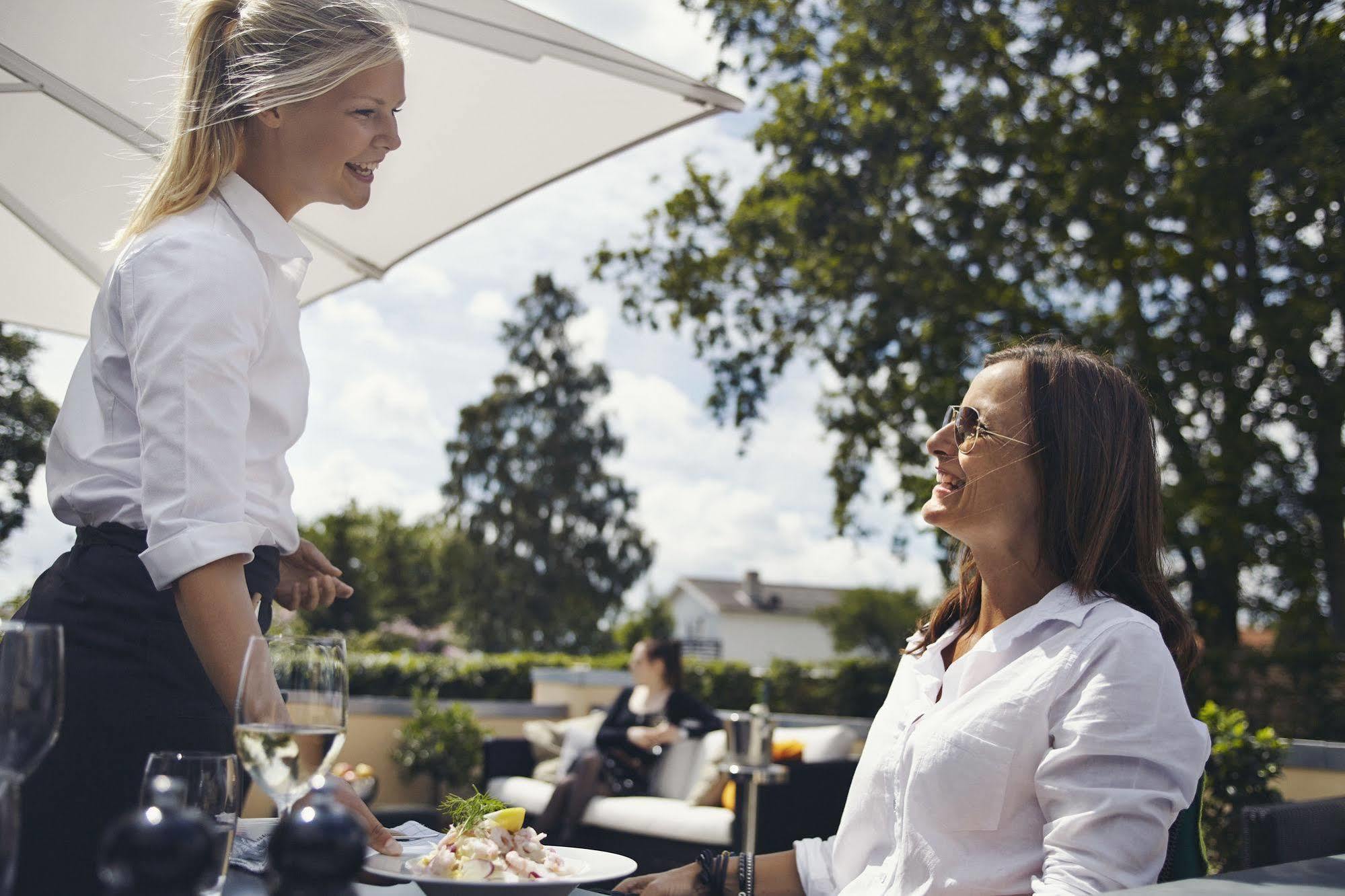 Molskroen Strandhotel Ebeltoft Εξωτερικό φωτογραφία