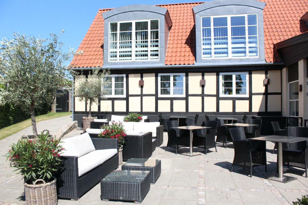 Molskroen Strandhotel Ebeltoft Εξωτερικό φωτογραφία
